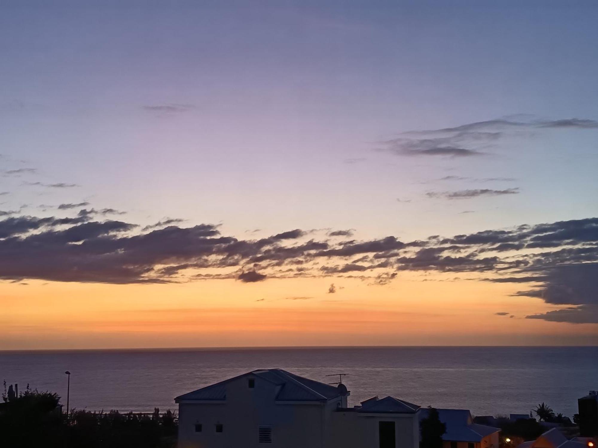Ferienwohnung Beau T3 Litchi Vue Ocean Piscine Saint-Gilles-les-Bains Exterior foto
